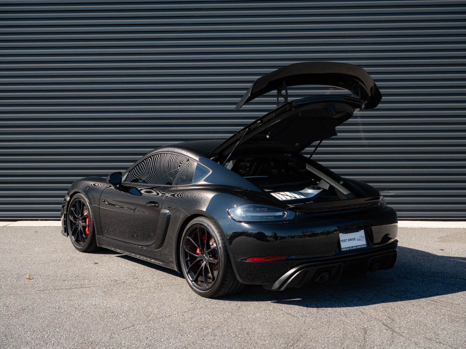 Used 2020 Porsche 718 Cayman GT4 RWD image 26