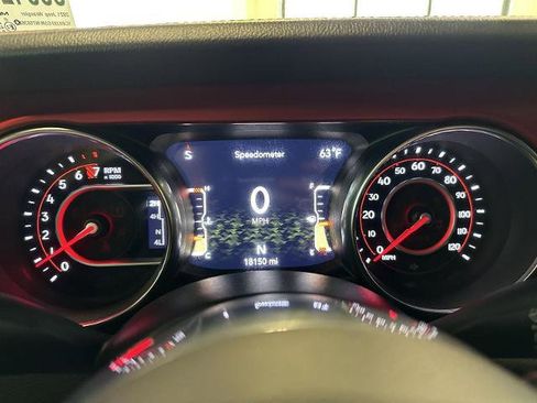 Used 2021 Jeep Wrangler Unlimited Rubicon w/ Safety Group image 3