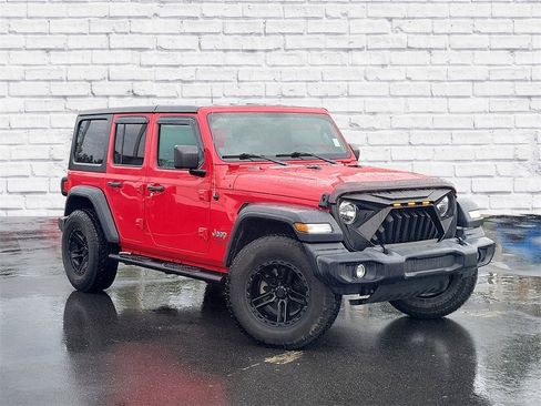 Used 2019 Jeep Wrangler Unlimited Sport S image 1