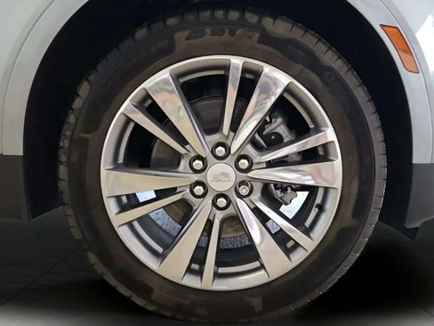 Used 2025 Cadillac XT5 Premium Luxury w/ Technology Package FWD image 33