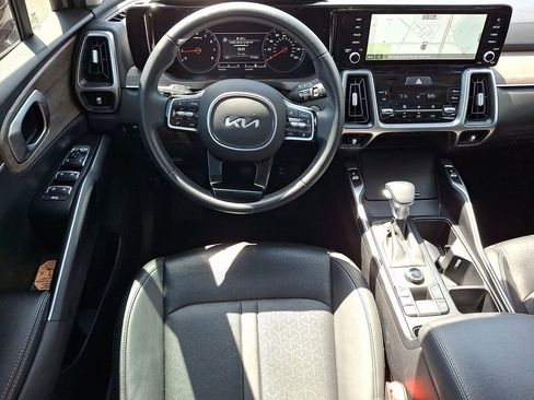 Used 2023 Kia Sorento X-Line EX AWD/4WD image 11