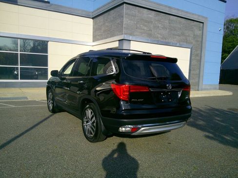Used 2017 Honda Pilot Touring image 27