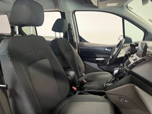 Used 2019 Ford Transit Connect XLT FWD image 10