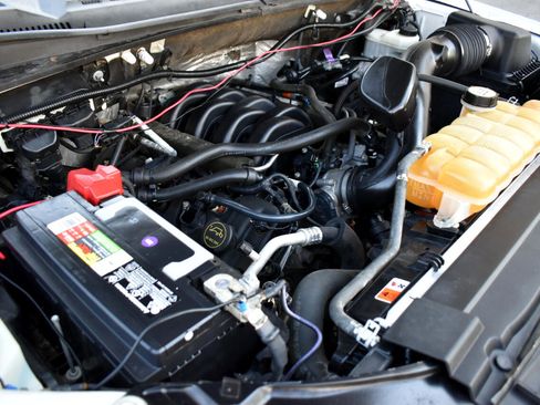 Used 2015 Ford F150 Lariat image 49