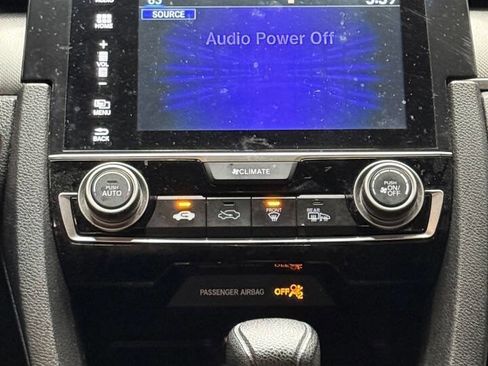Used 2017 Honda Civic EX image 10