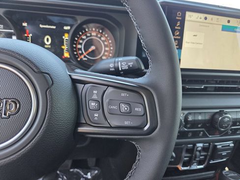 New 2026 Jeep Gladiator Mojave AWD/4WD image 19
