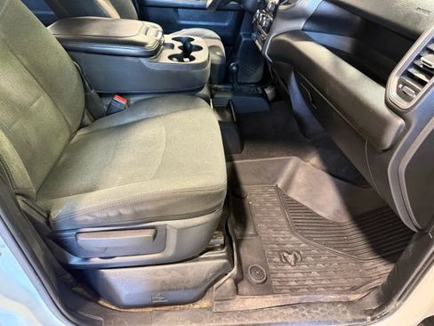 Used 2020 RAM 3500 Tradesman image 27