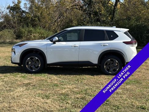 New 2026 Nissan Rogue SV w/ SV Premium Package image 10