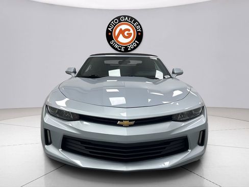 Used 2018 Chevrolet Camaro LT image 9