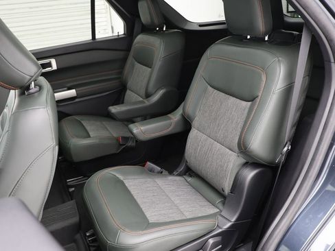 Used 2022 Ford Explorer Timberline image 14