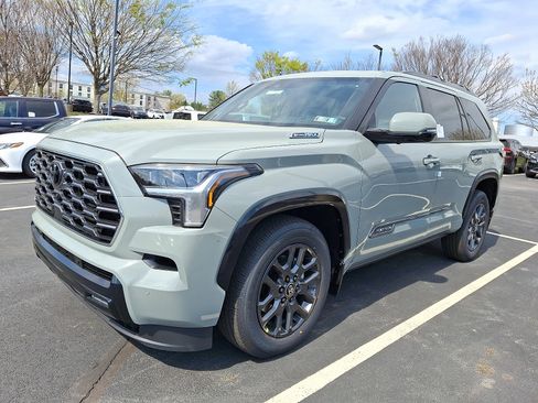 New 2026 Toyota Sequoia Platinum image 2