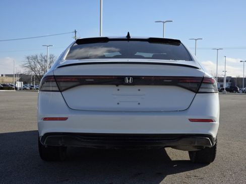 Used 2023 Honda Accord Sport image 17