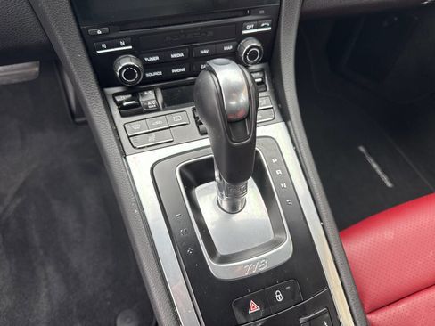 Used 2018 Porsche 718 Cayman image 37