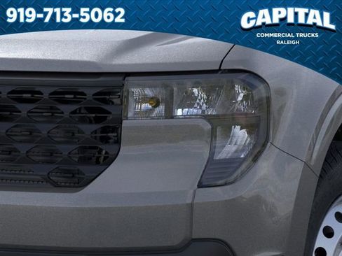 New 2025 Ford Maverick XL w/ Equipment Group 102A image 19