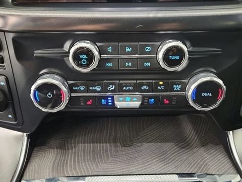 Certified 2023 Ford F150 Platinum w/ Equipment Group 701A High AWD/4WD image 18