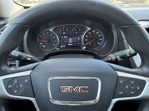 Used 2023 GMC Terrain SLE w/ Driver Convenience Package FWD image 19