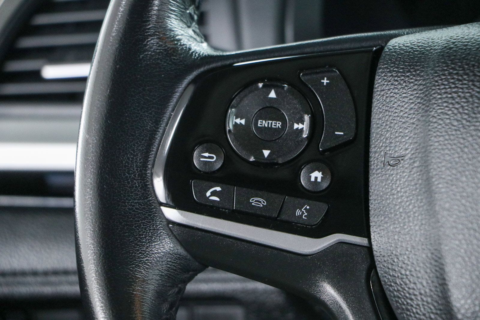 Used 2021 Honda Odyssey Touring image 13