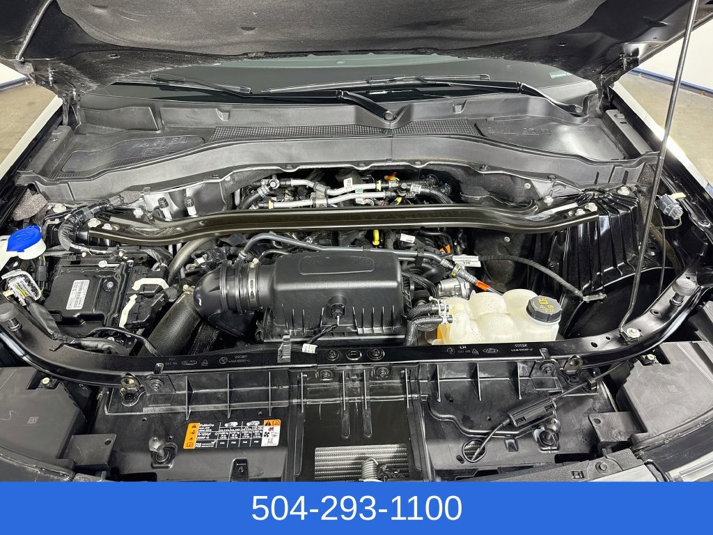 Used 2024 Ford Explorer Limited w/ Limited Technology Package RWD image 34
