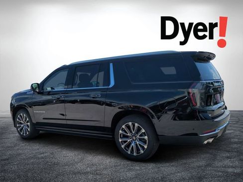 New 2026 Chevrolet Suburban High Country RWD image 5