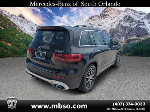 Certified 2024 Mercedes-Benz GLB 35 AMG 4MATIC image 18