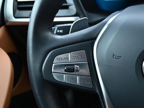 Certified 2025 BMW X4 xDrive30i image 35