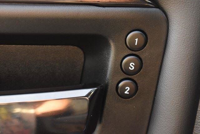 Used 2025 RAM 3500 Limited AWD/4WD image 32