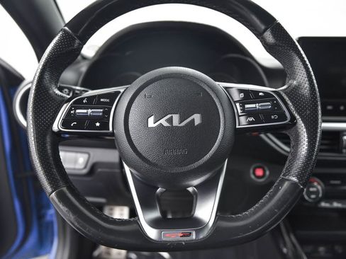 Used 2022 Kia Forte GT-Line image 17