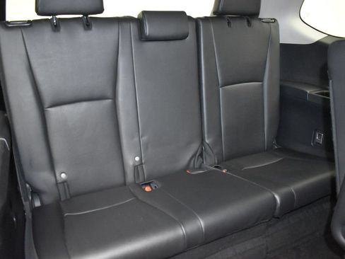 Used 2024 Toyota Grand Highlander AWD image 31
