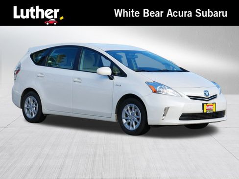 Used 2013 Toyota Prius V Two image 1