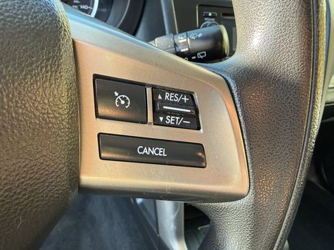 Used 2014 Subaru Forester 2.5i AWD/4WD image 27