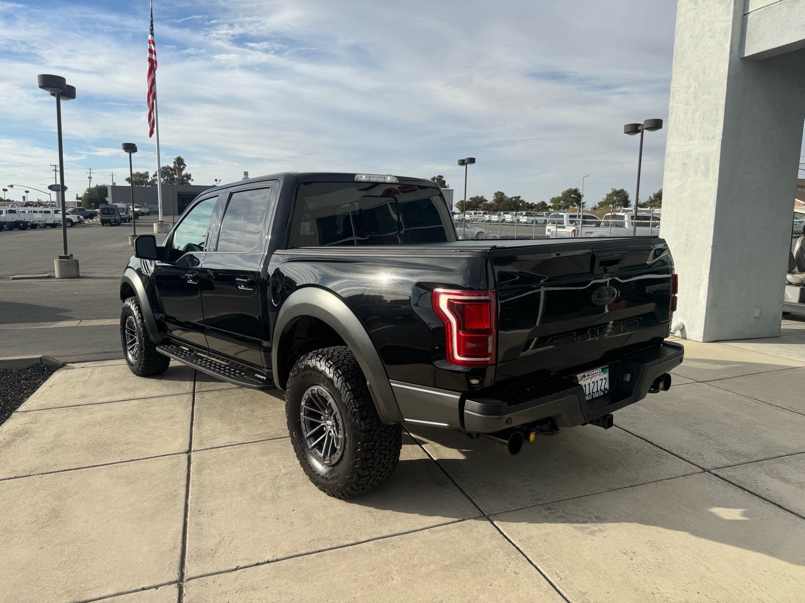 Used 2020 Ford F150 Raptor w/ Equipment Group 802A Luxury AWD/4WD image 3