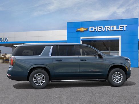 New 2026 Chevrolet Suburban LS w/ LPO, Get Active Package AWD/4WD image 5