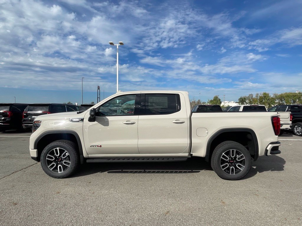 New 2026 GMC Sierra 1500 AT4 w/ AT4 Premium Package AWD/4WD image 10