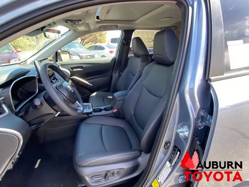 New 2026 Toyota Corolla Cross XLE w/ Convenience Package AWD/4WD image 29
