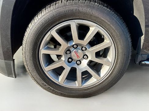 Used 2020 GMC Yukon Denali w/ Open Road Package RWD image 38