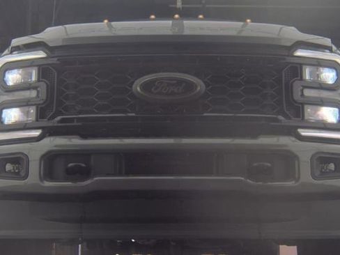 Used 2025 Ford F350 XLT w/ Black Appearance Package image 2