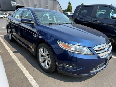 Used 2012 Ford Taurus SEL FWD image 4