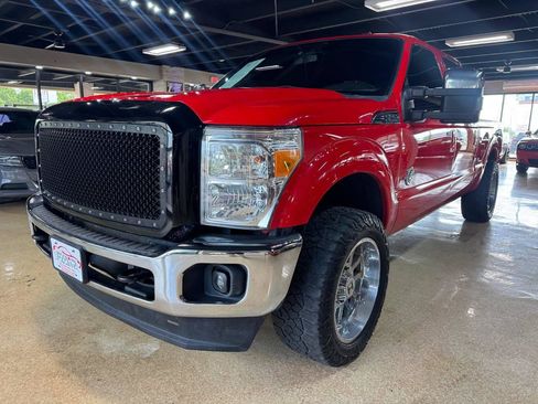 Used 2016 Ford F250 Lariat w/ Lariat Ultimate Package AWD/4WD image 3