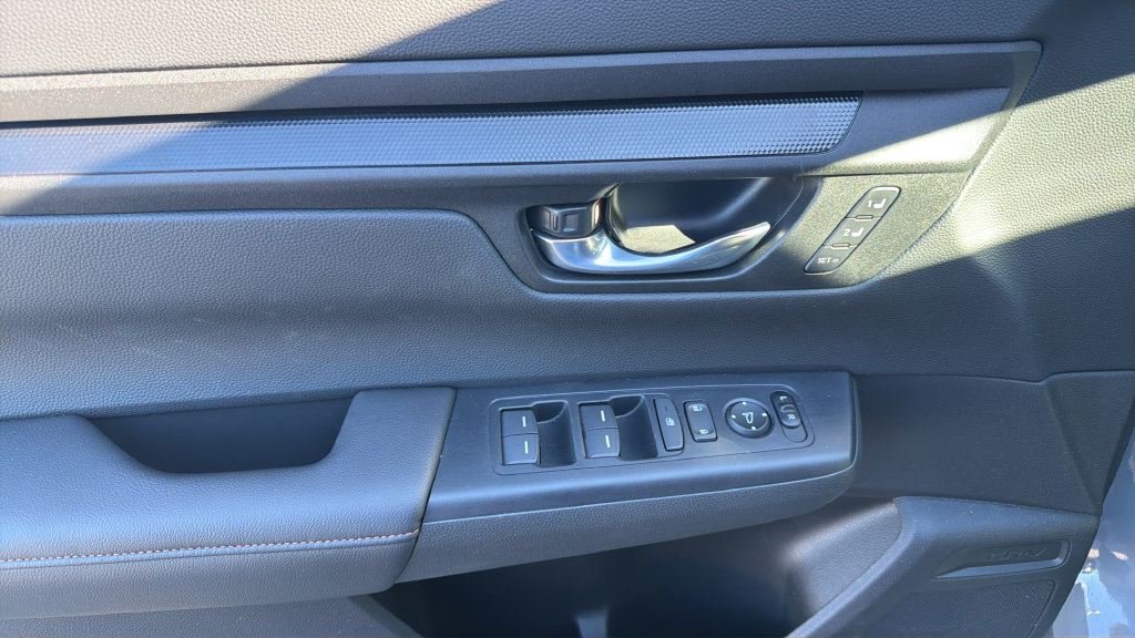 Used 2026 Honda CR-V Sport-L image 11
