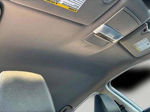 Used 2023 Nissan Altima 2.5 SV image 29