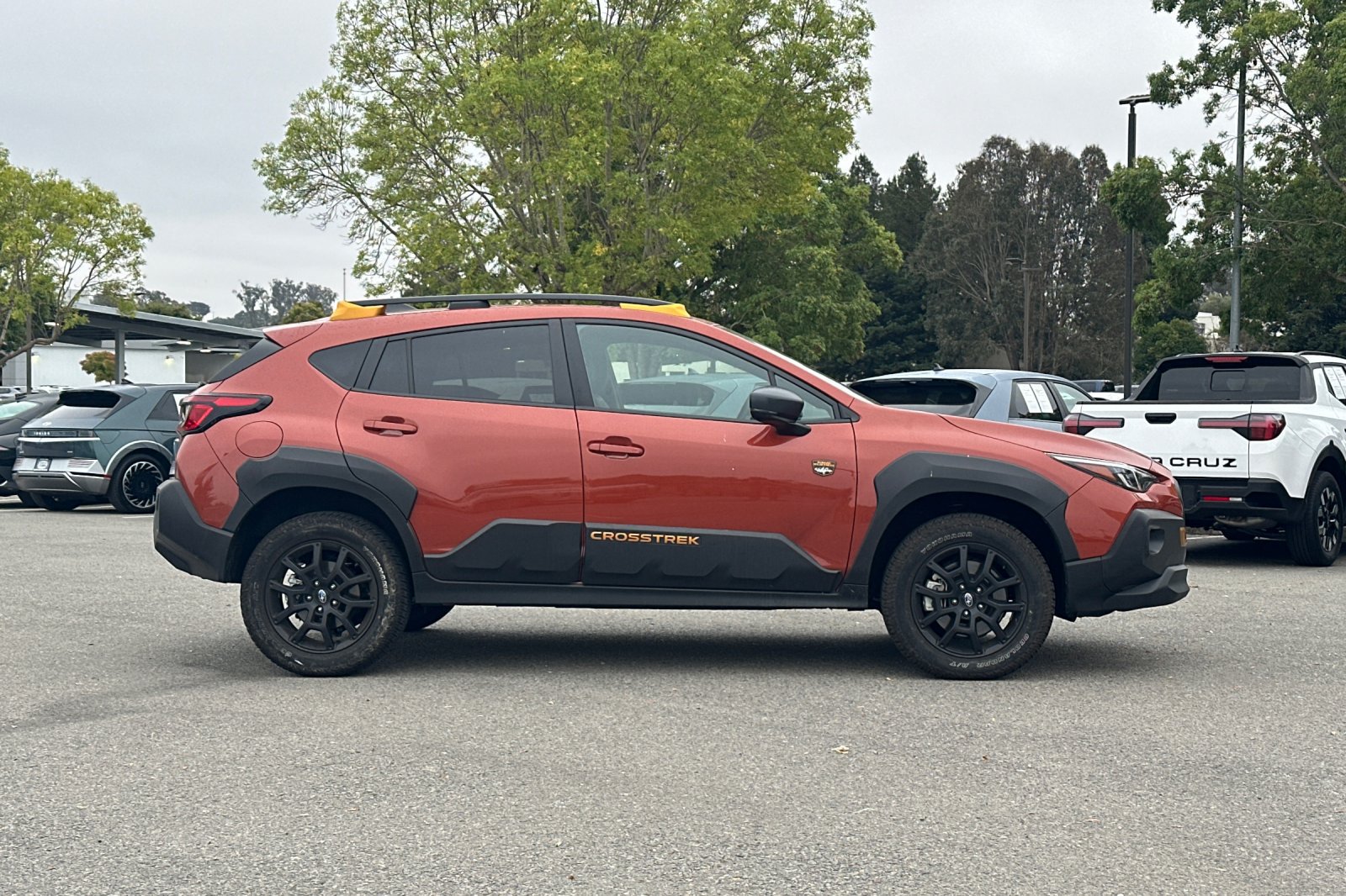 Used 2025 Subaru Crosstrek 2.5i Wilderness w/ Wilderness Package AWD/4WD image 3