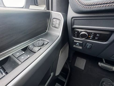 New 2025 Ford F150 Lightning Lariat image 25