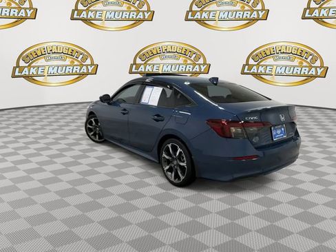 Used 2025 Honda Civic Sport Touring image 9