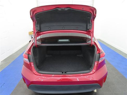 Used 2025 Toyota Corolla LE FWD image 12