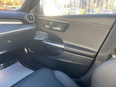 Used 2024 Mercedes-Benz C 300 4MATIC Sedan image 31