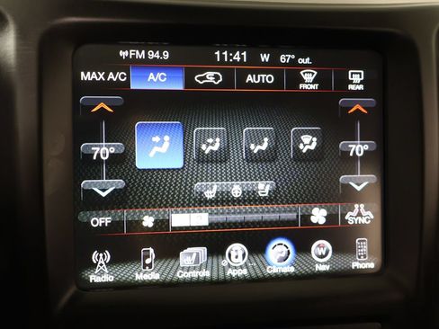 Used 2017 Jeep Cherokee Overland AWD/4WD image 49