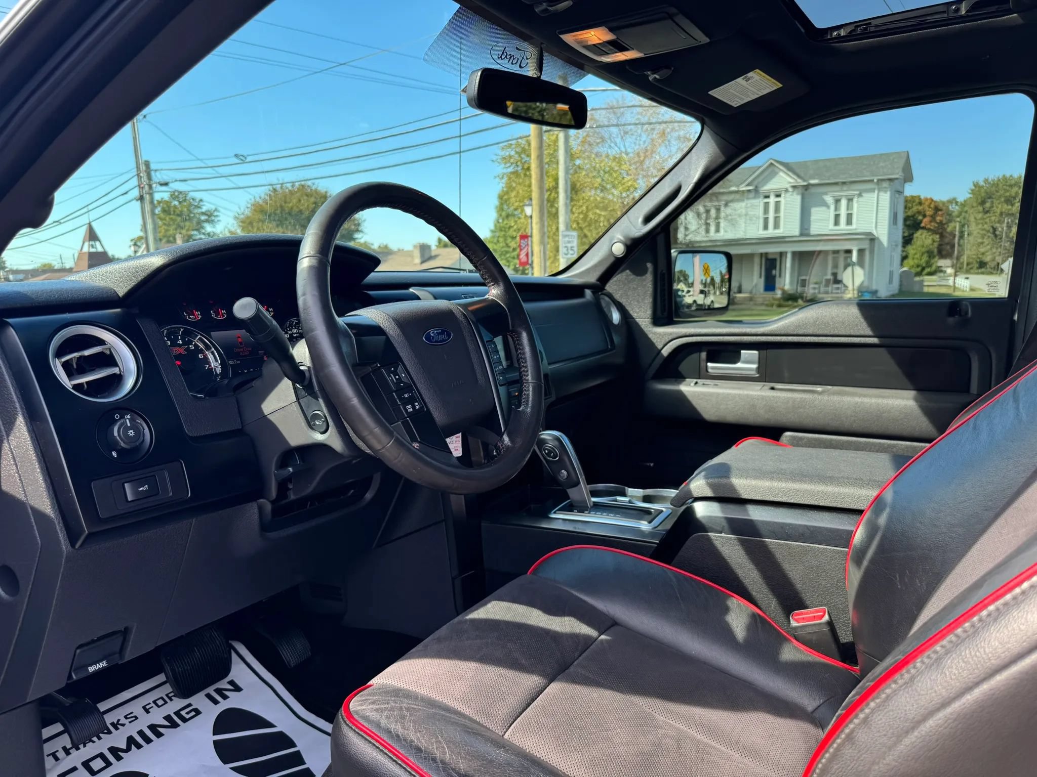 Used 2014 Ford F150 FX4 w/ Equipment Group 402A Luxury AWD/4WD image 26