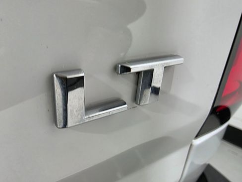 Used 2022 Chevrolet Colorado LT w/ Fleet Safety Package image 29