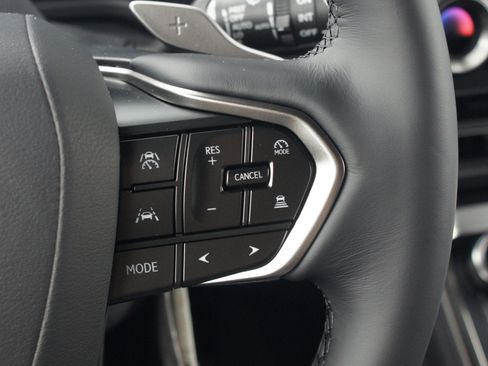 Used 2026 Lexus GX 550 w/ Cold Area Package image 11