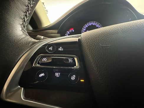 Used 2019 Cadillac XTS Luxury image 28